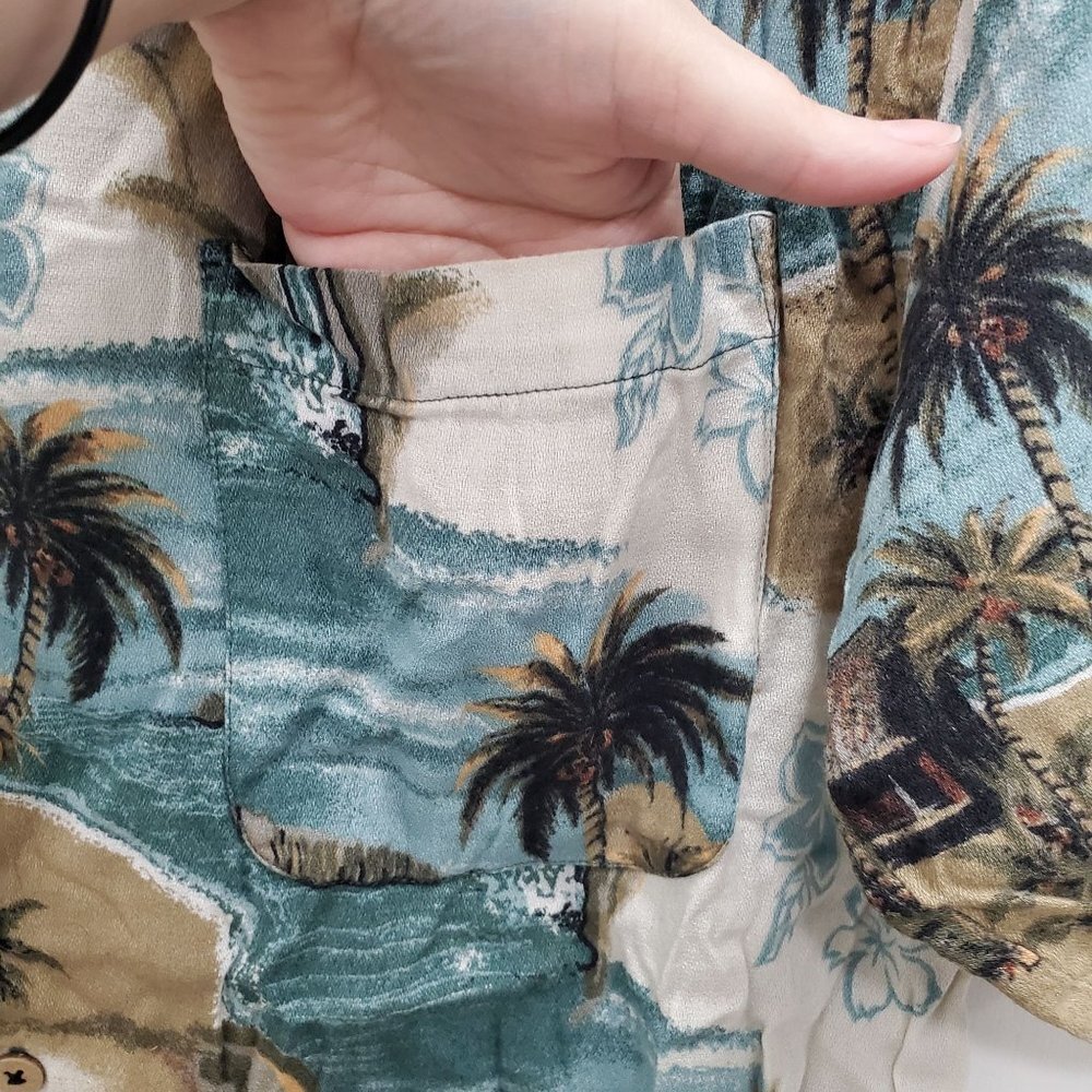 Cherokee Waikiki Wear Vintage Men's Blue Tan Hawaiian Wood Button Up Shirt Sz M - Picture 3 of 7